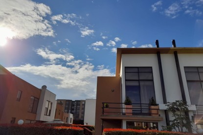 Linda casa en venta en exclusivo condominio campestre de Cajicá